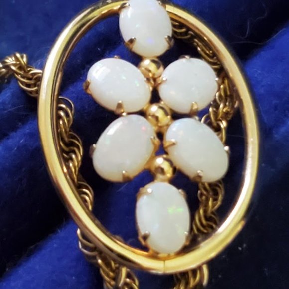 Beautiful  12kt Gold Filled Opal Slide Necklace - Picture 7 of 11